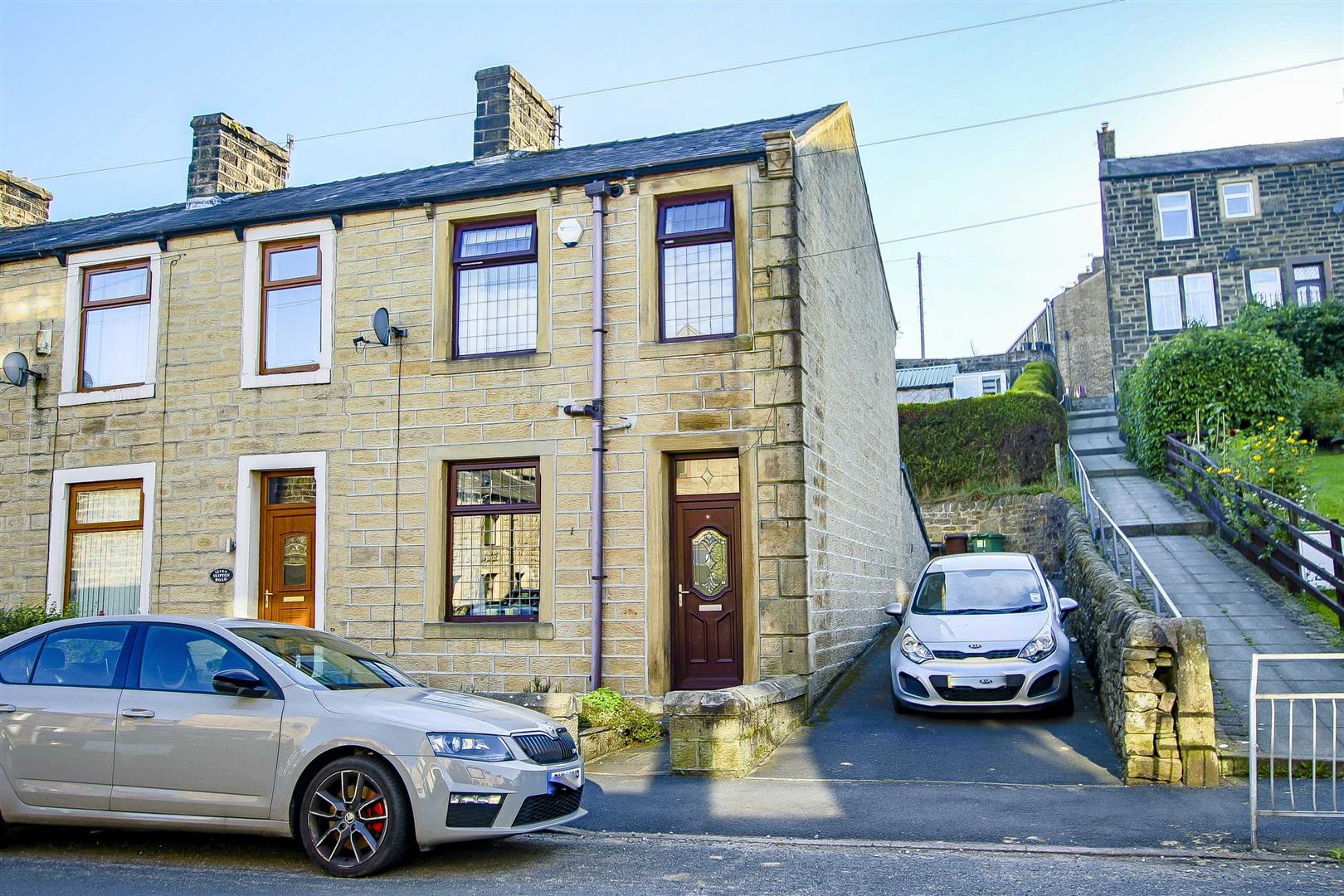 3 Bed End Terrace House For Sale - Main Image
